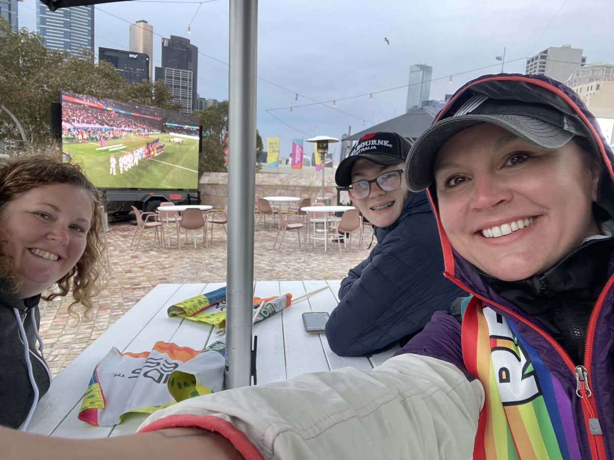 CarterHudson83's tweet photo. Watching the #FIFAWWC opener from the fan fest in Melbourne with ⁦@DaniHudson1980⁩ &amp; Hudson. #BeyondGreatness https://t.co/fjXSsNPNyY