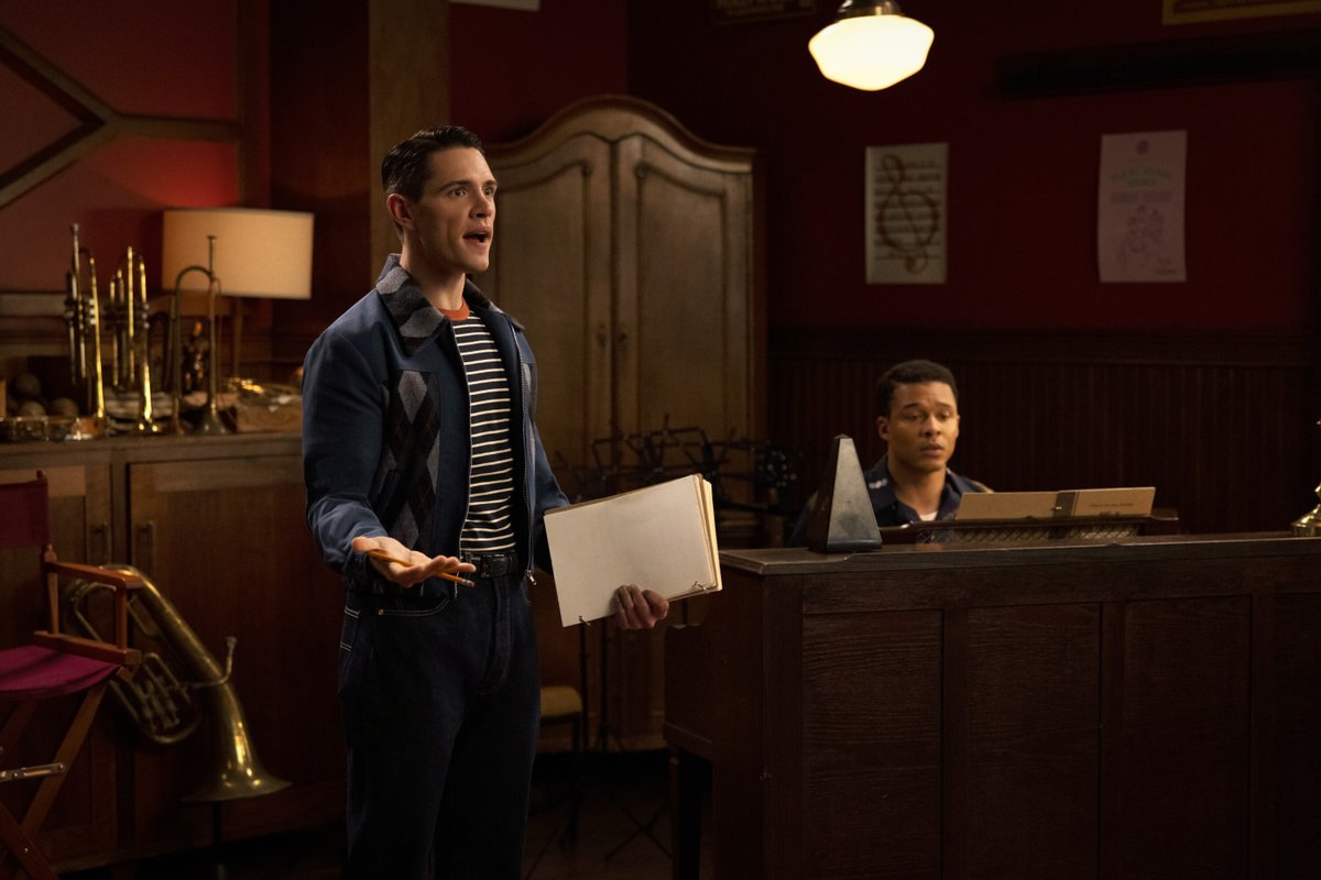 CaseyCottSite's tweet photo. 📸 Riverdale: 7.14 "Chapter One Hundred and Thirty-One: Archie the Musical!" Stills &amp; Screencaptures https://t.co/AcMr7MzQEZ #CaseyCott #Riverdale https://t.co/w2F924akf3
