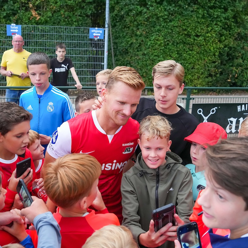 AZAlkmaar's tweet photo. 🫵 𝙏𝙝𝙖𝙣𝙠𝙨 𝙛𝙤𝙧 𝘾𝙤𝙢𝙞𝙣𝙜!
🏟️ Zien we jullie op de AZ Fandag weer?
🗓️ 5 augustus
#AZ #aznor #PreSeason