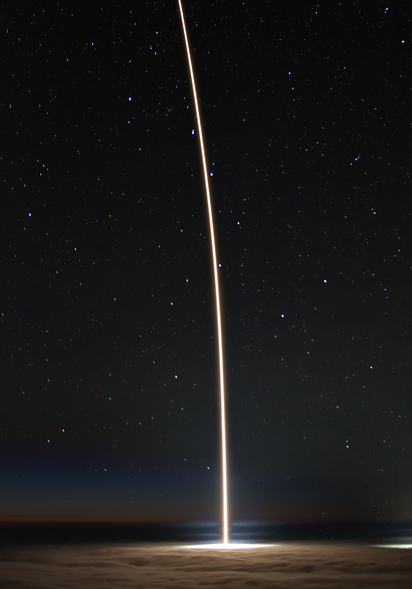 SpaceX's tweet photo. Falcon 9 launches 15 @Starlink satellites from SLC-4E in California https://t.co/bkvGX1sWzN