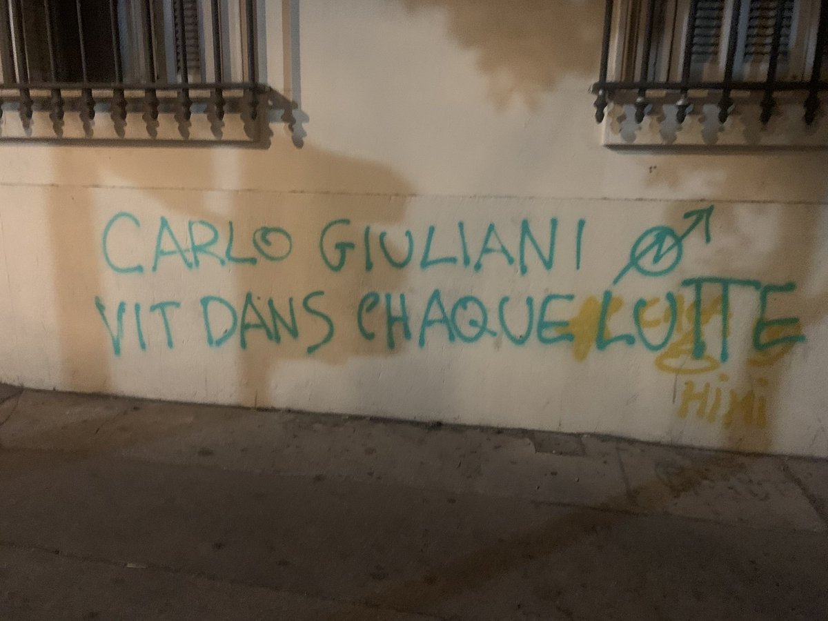 geascanca's tweet photo. Carlo Giuliani vit dans chaque lutte

(Marseille, 2021, Cours julien) https://t.co/TTfHLFGb3Q