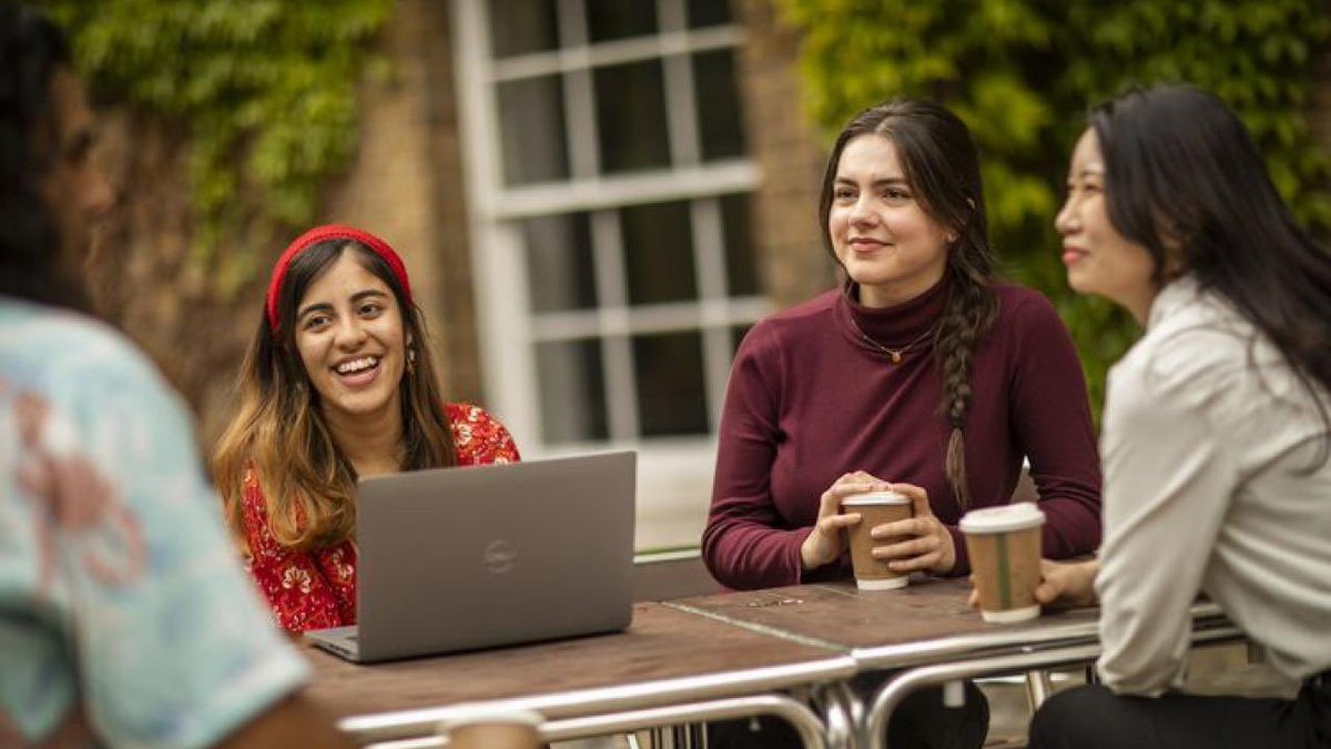 Opportunity 📣: we’re looking to commission a review and analysis of selected #NextGeneration research for a ‘what we know’ briefing about the lives of #women and #girls around the world 
britishcouncil.org/research-polic…