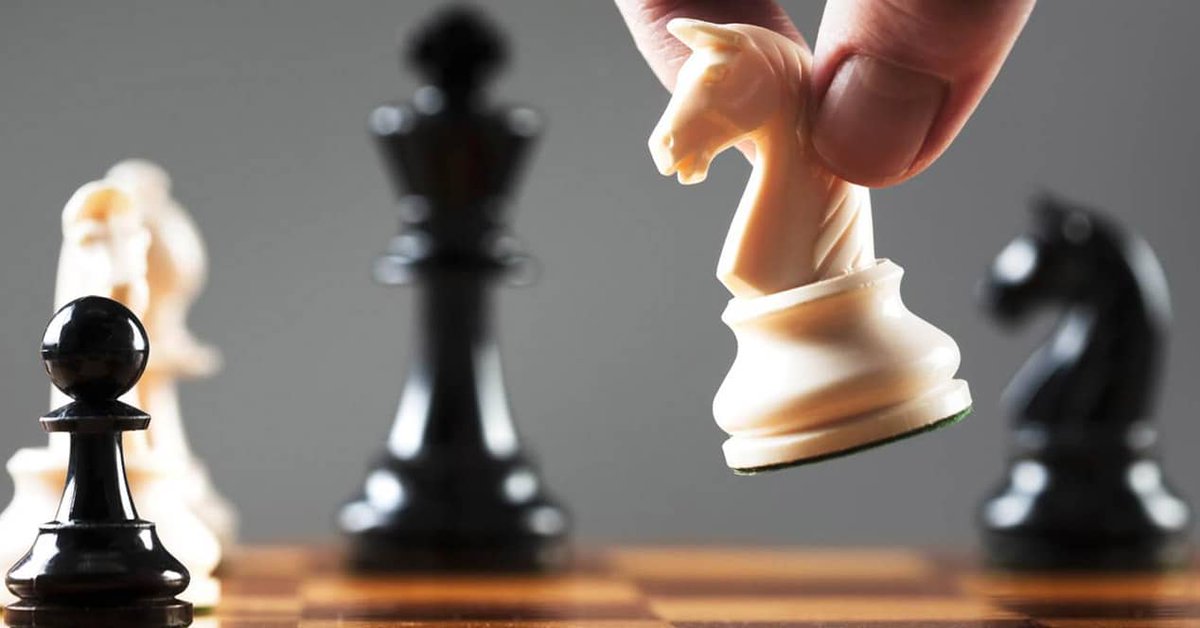 planwac's tweet photo. En su grave rincón los jugadores
mueven las lentas piezas el tablero 
los demora hasta el alba en su severo 
ámbito  en que se odian  dos colores...

[Jorge Luis Borges]

¡Feliz Día  Internacional del Ajedrez!❤️♟️ https://t.co/U0vwGMbzdz