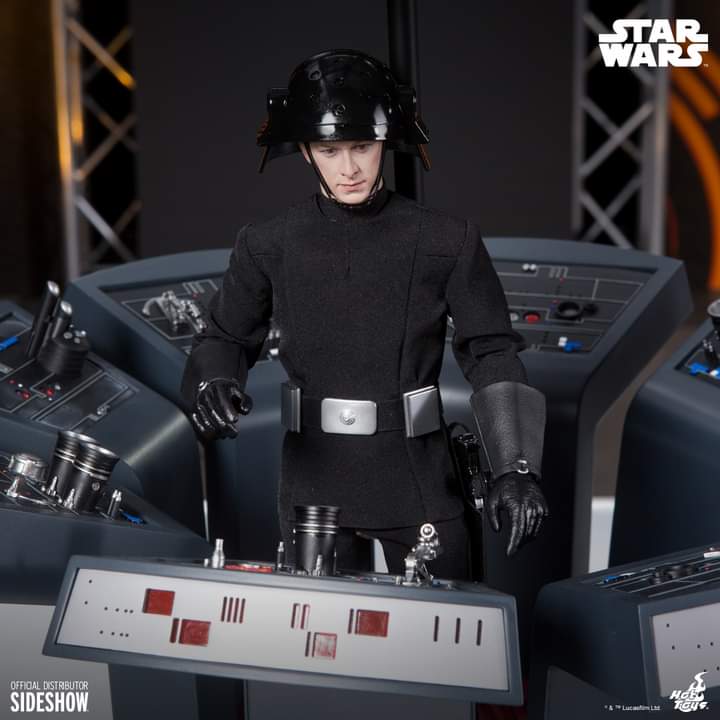MrLeitor's tweet image. 🚨Hot Toys Death Star Trooper with console🚨
Nos muestran definitivamente desde la #SideshowCon imágenes del trooper de la Estrella de la Muerte con la consola.
Una figura que ya vimos otras veces y nunca salió al mercado.
¿Será esta la buena?
