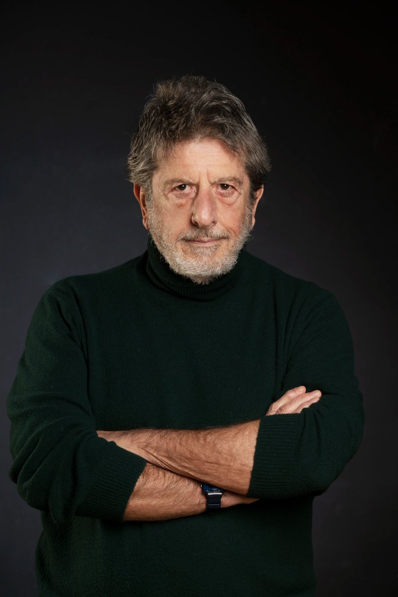 Abbiamo appreso con dolore dell'improvvisa scomparsa di #AndreaPurgatori, straordinario cronista e scrittore, già docente e tante volte ospite sul palco di Officina delle Arti Pier Paolo Pasolini.
Alla famiglia le più affettuose condoglianze di tutto il nostro staff.