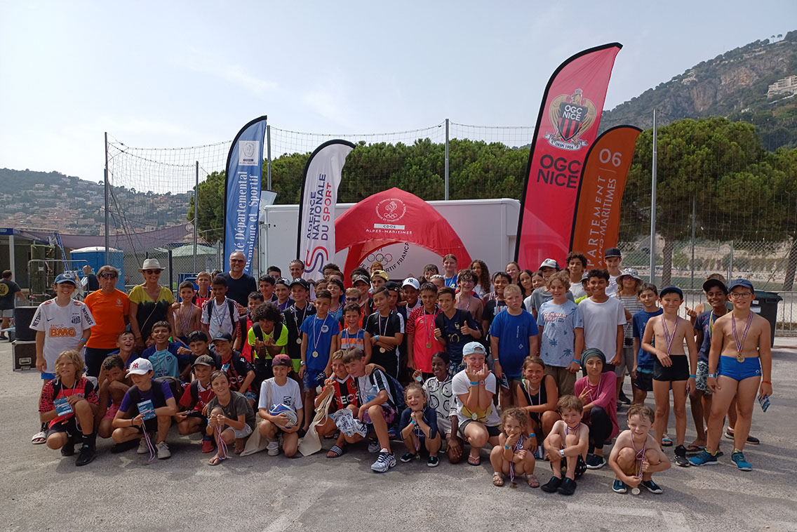 Villefranche06's tweet photo. Mercredi 19 Juillet, Villefranche 8éme étape de la Caravane du sport!
Les enfants ont pu participé à de multiple activités sportives, Ils ont reçu des médailles en présence d'élus villefranchois venus les féliciter.
#myvillefranchsurmer #CDOS06 https://t.co/Wm1L0AWzmw