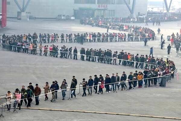 hae__chan06's tweet image. 🐻 : ใครอยากเดทกับผมบ้าง 

แถวที่ต่อเดท :