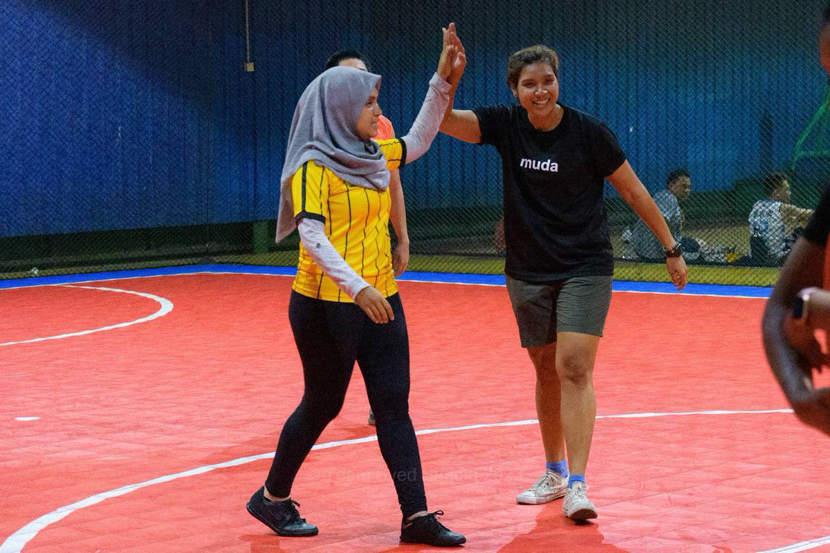 Cheda_Razak's tweet photo. Twitter: Alhamdulillah diberi kesempatan bermain futsal anjuran @amirxabdhadi di KSL Sports Puchong Utama.

Turut hadir bersama @SyedSaddiq @AfrienaShaqira dan @melanietingyh

#TeamCheda #TeamAmir #BersamaChedaRazak https://t.co/QSAOuLj9Dk