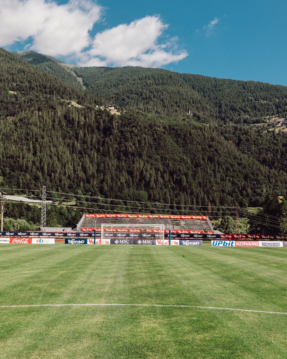 sscnapoli's tweet photo. Segui il ritiro azzurro in TV 📺 

Le amichevoli Napoli-Anaune Val di Non e Napoli-Spal verranno trasmesse in pay tv sui canali @SkySport. 
La gara Napoli-Spal, in programma lunedì 24/07 alle ore 18:00, verrà trasmessa anche in chiaro sul canale TV8. 

💙 #ForzaNapoliSempre https://t.co/3gYBhoryyW