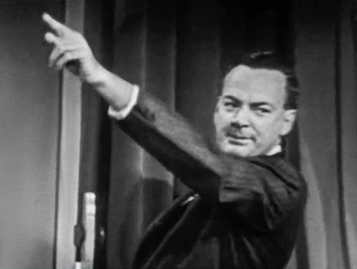 🌟 📚🔓 Fantastic news! The legendary "Feynman Lectures on Physics" is #OpenAccess available! 🌍🔬 

feynmanlectures.caltech.edu/info/

#Physics #Education #STEM #Education #STEMeducation #Caltech #PHDvoice #PostdocVoice #AcademicTwitter #Academicresources