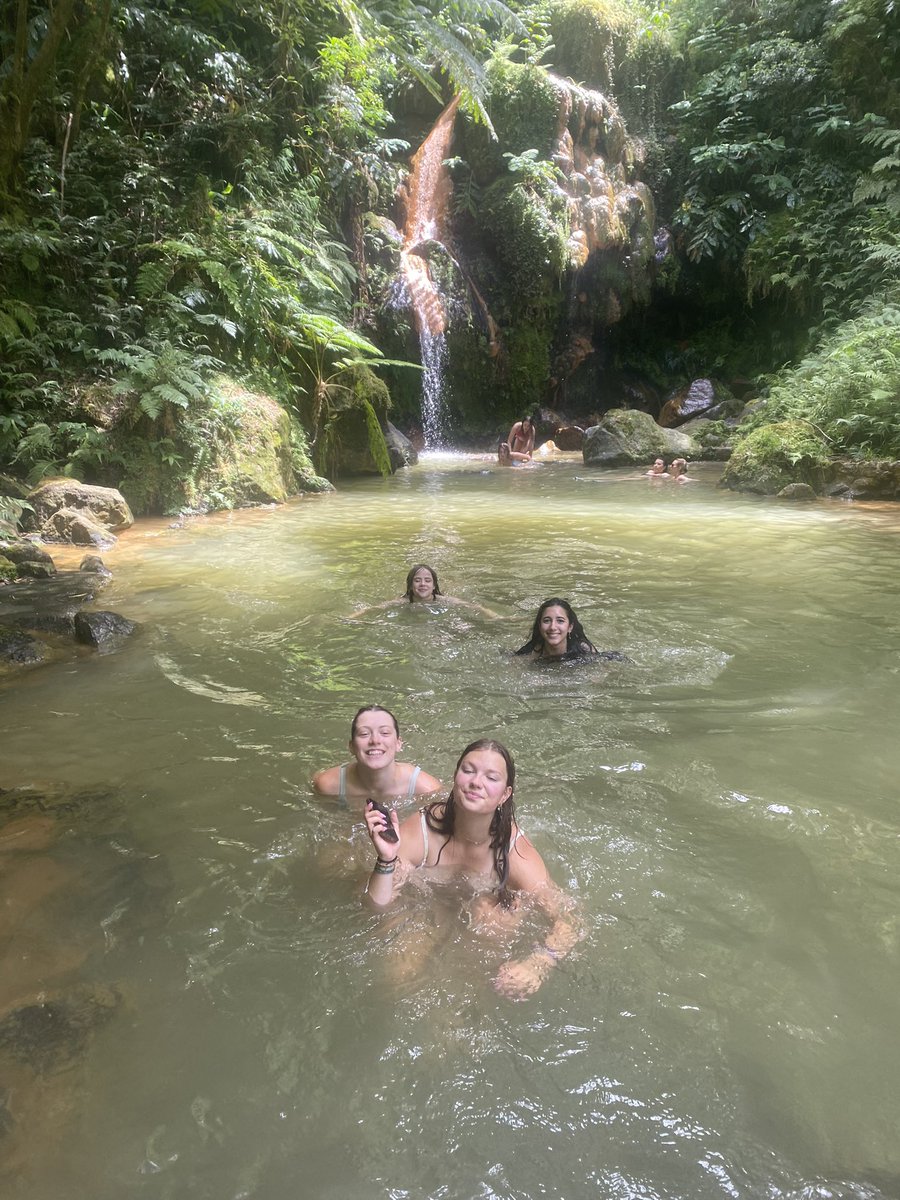 Another great day in the Azores…amazing views of crater lakes, hiking in the forest (rewarded with ice cream) soaking in geothermal pools and visiting a pineapple planation! 🌍 🌲 🍍#LEHSchool #LEHGeog #LEHAzores23