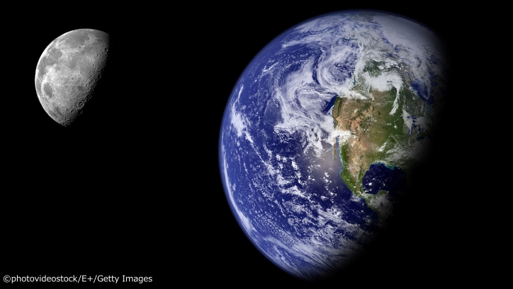 It's #InternationalMoonDay 🌕, marking the 1st lunar landing! Meet <a href="/SLIM_JAXA/">小型月着陸実証機SLIM</a> (Smart Lander for Investigating Moon) a probe using pinpoint landing tech to touch down in challenging spots! Aims to launch 🚀 on August 26.
isas.jaxa.jp/en/missions/sp…

#JAXA #InnovationJapan