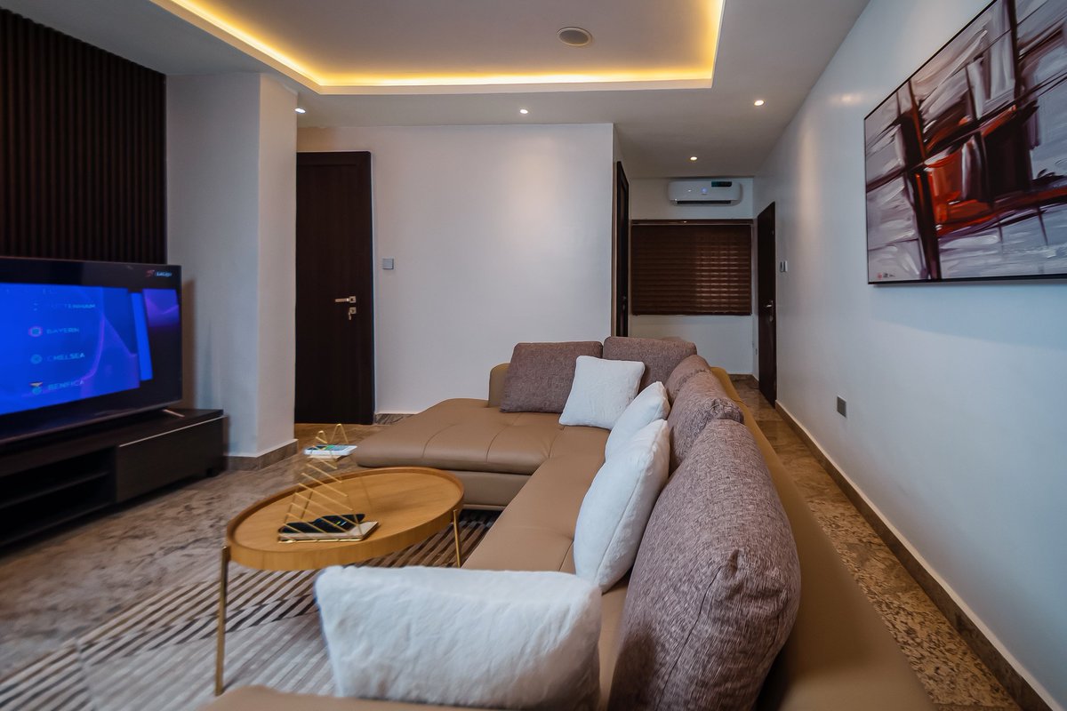 CheckersICL's tweet image. Are you visiting Abuja and in need of a place to stay for a while or are you in need of a peaceful getaway? If you love affordable comfort, then checkout our lovely apartments available for short stays.
Location: Wuse 2.

DM for bookings. 
#AbujaTwitterCommunity #shortlet #Classy