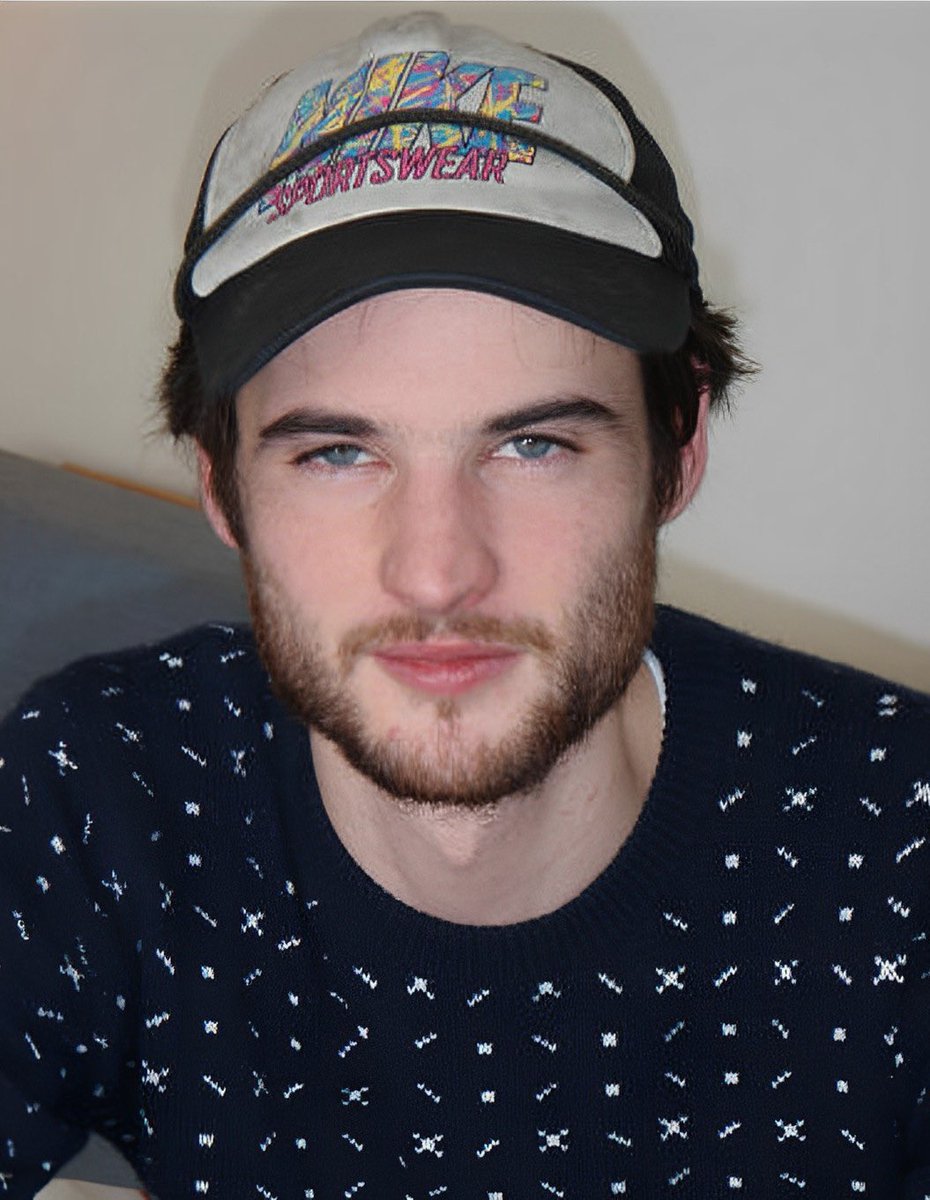 a_shandler's tweet image. Because I have to support @Melsey69 ‘s #TomThursday initiative, here is my submission 😁

#TomSturridge