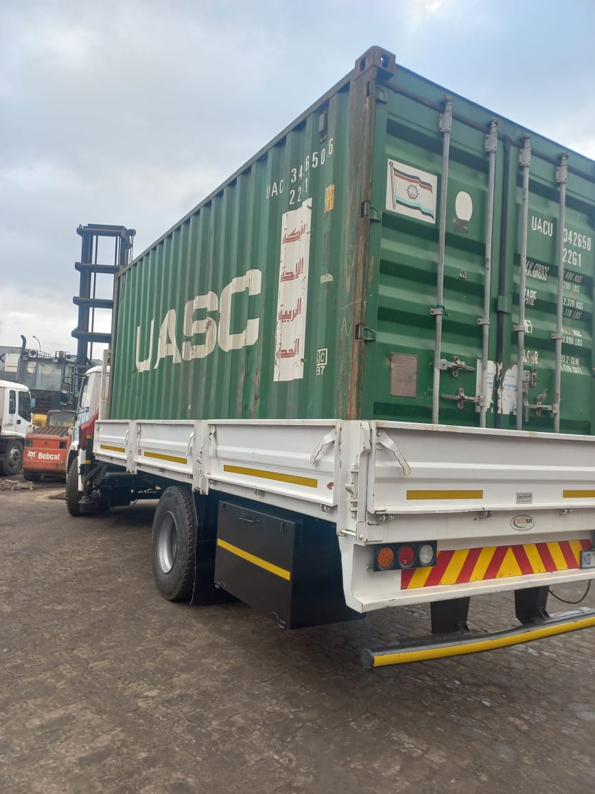 CnurToday's tweet photo. Need a Shipping Container? Contact the BEST in the industry CNUR (PTY) LTD on 0310231881 / 0794911723 / https://t.co/Xq7owajPUW / admin@cnursa.co.za https://t.co/KKqSFXvFYZ