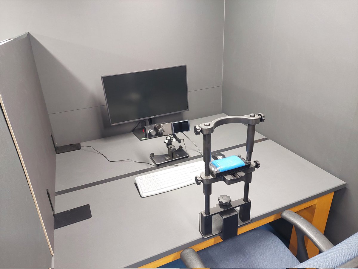 compcogdev's tweet image. We finished setting up the eyetracker and experiments are rolling! 👀 Looking forward to seeing the first set of data files!