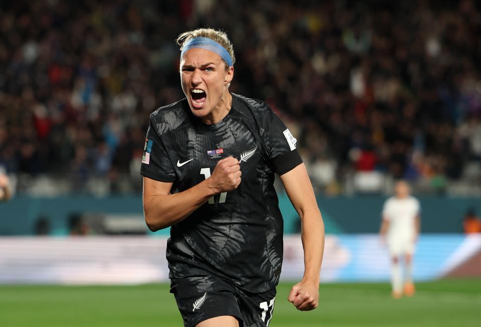 New Zealand's all-time top goalscorer in World Cup finals <a href="/HannahWilkinso1/">Hannah Wilkinson</a>, also becomes the first to score in three different #FIFAWWC tournaments #NZL #NZLNOR