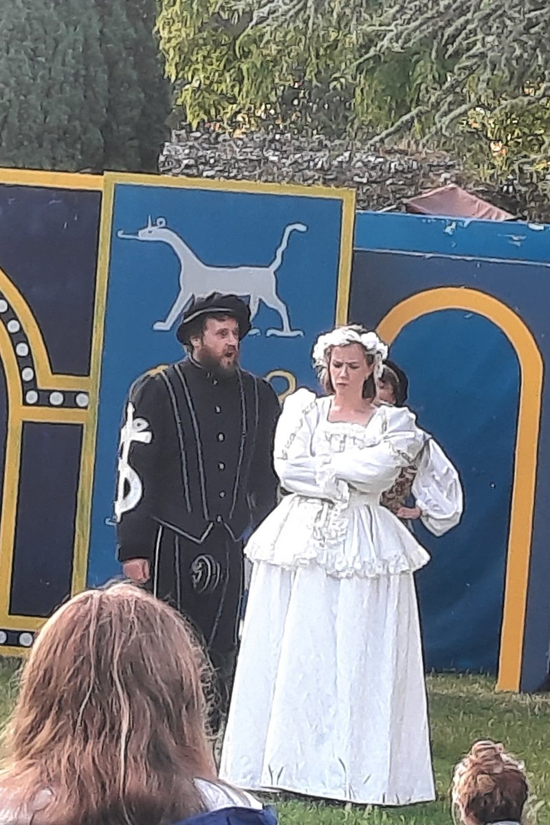 Petruchio [David Cobbledick] lays down the law to headstrong Kate [Megan Reynard]
<a href="/BTWgroup/">BuryTheatreWorkshop</a> #Shakespeare Taming of the Shrew in the #AbbeyGardens until Saturday 🎭