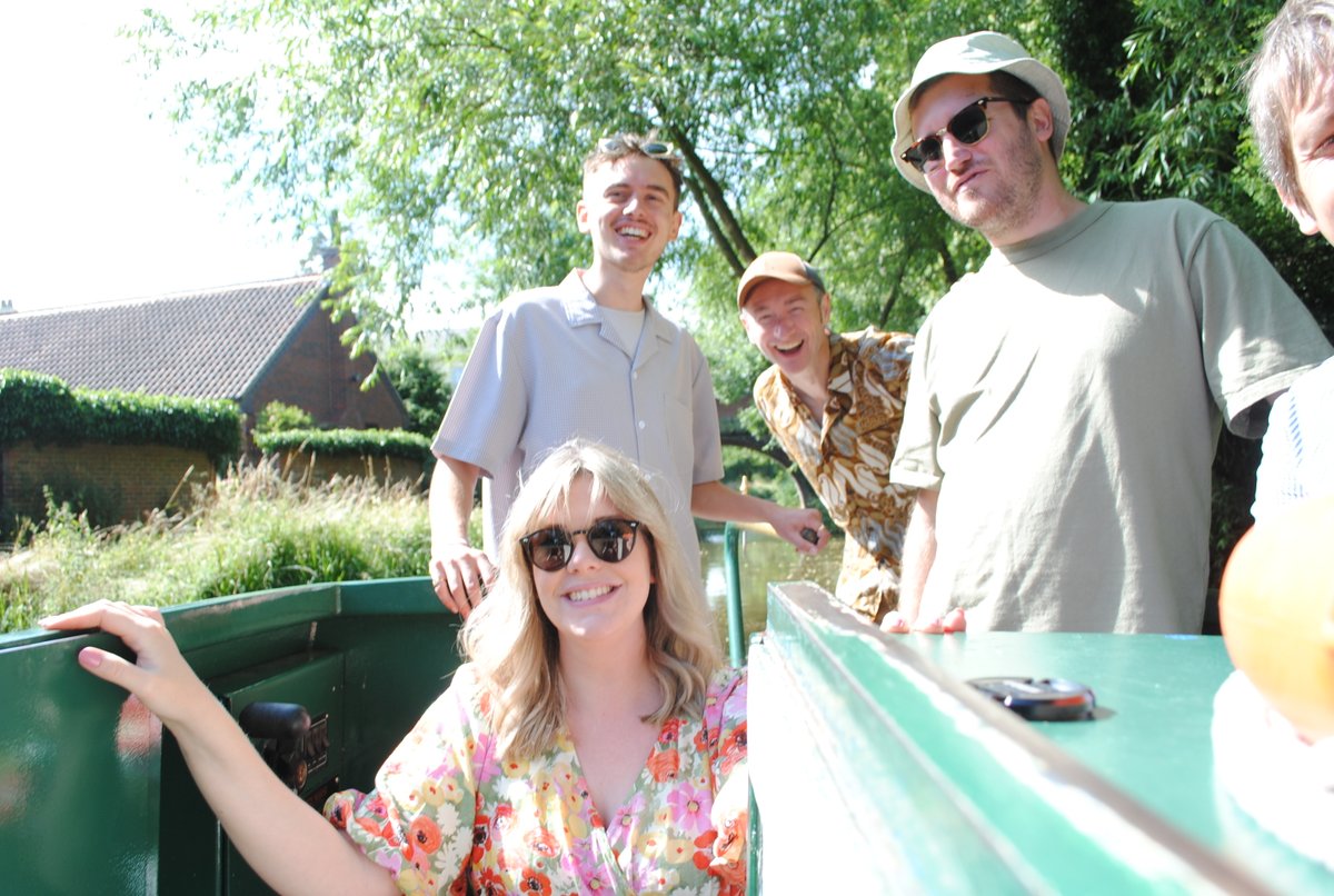 Bulb Studios tweet media