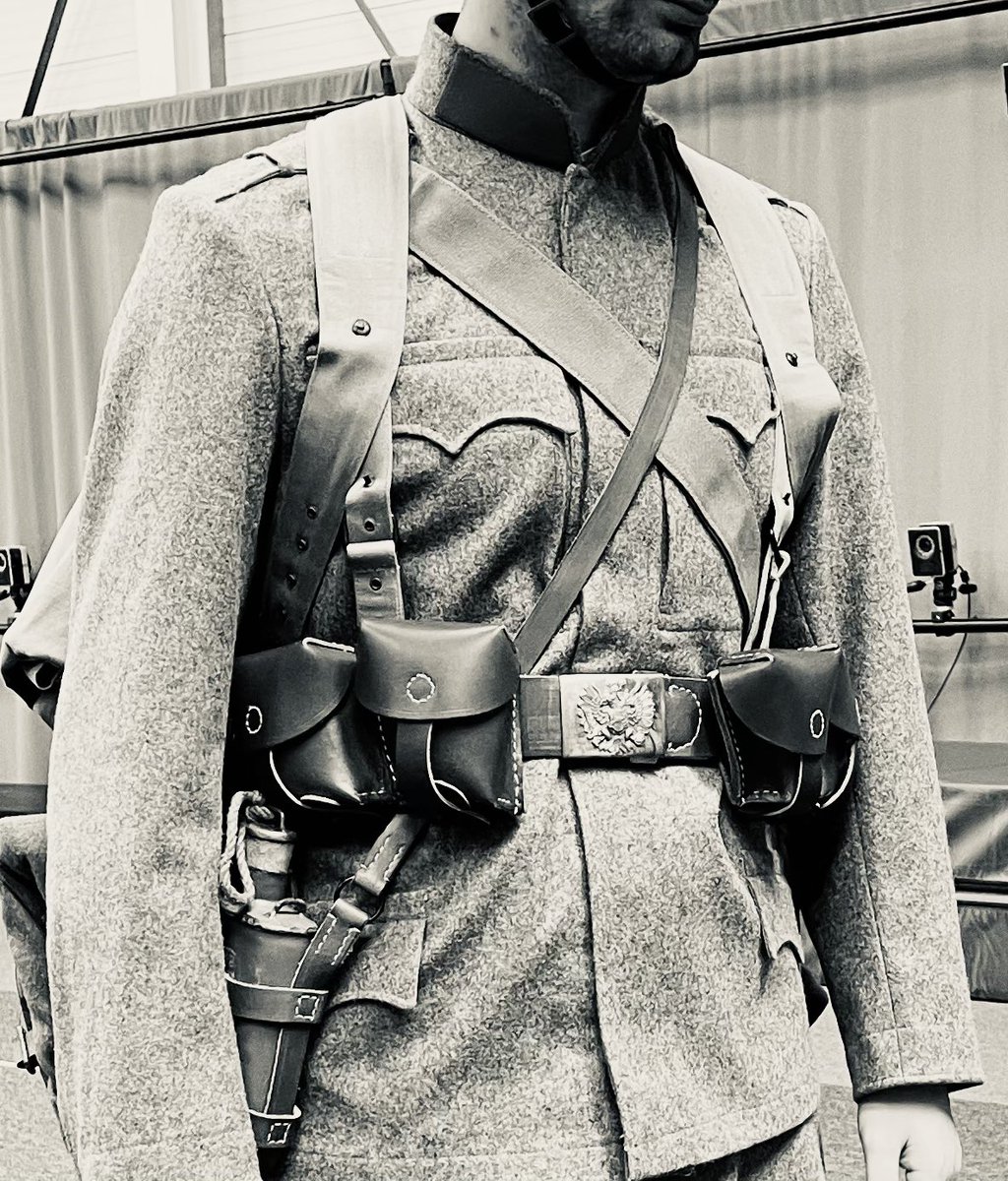 khakidevil's tweet photo. We have been having a First World War Austrian week, which has made a nice change!
🙂
#PikeGrey
#ItsNotAlwaysKhaki https://t.co/GP3Wtrn7kz