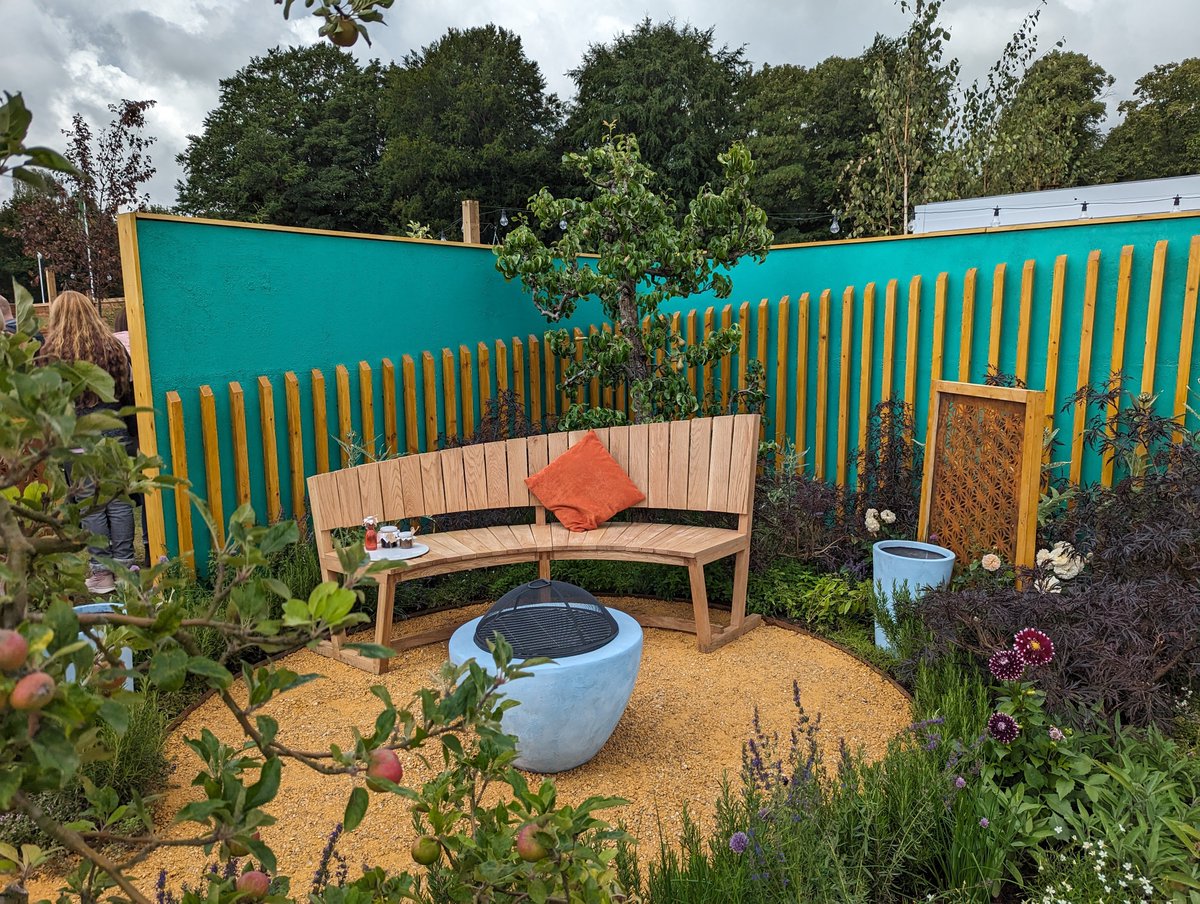 TheRegendaGroup's tweet photo. Well done to group members @petrus_cmty whose entry into the @The_RHS Tatton Park Flower Show has achieved a Silver Medal! Read more about their beautiful garden and what it represents here https://t.co/LTzRBKZvPP https://t.co/ev6YHgyXYJ