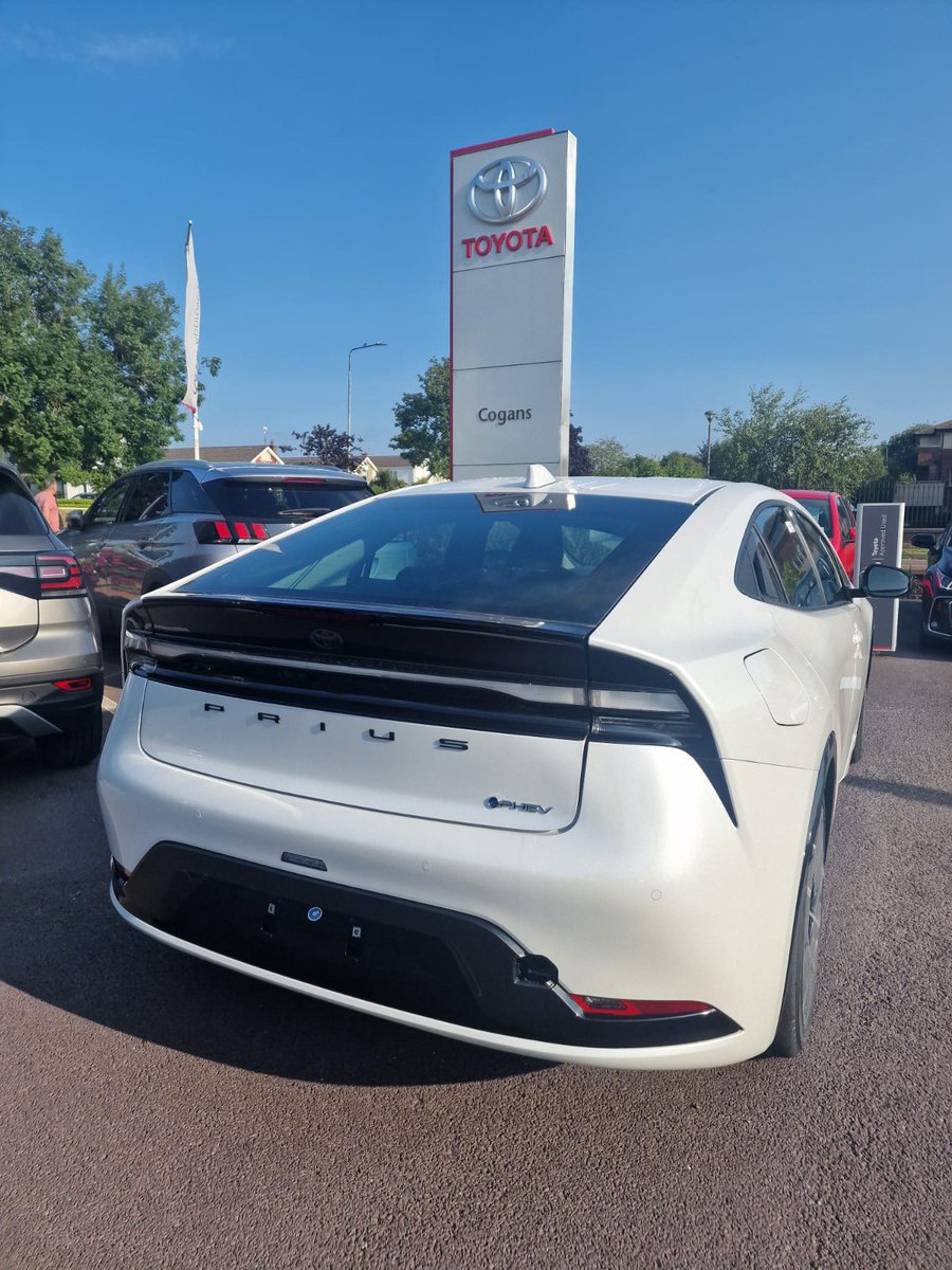 CogansToyota's tweet photo. Just in! The Toyota Prius has arrived at Cogans!
Visit us today and take a test drive in this sleek and environmentally-conscious ride!
#ToyotaPrius #Toyota #Cogans https://t.co/8Owwka4ym6