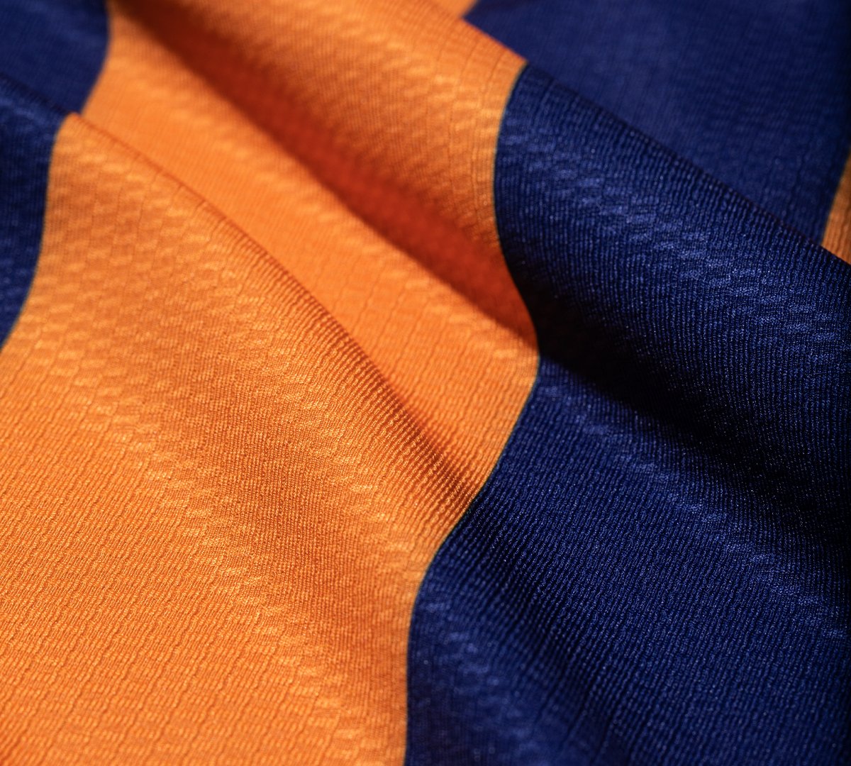 RangersFC's tweet photo. ⏰ 9am Friday 😍 https://t.co/mvB6iCOrN1