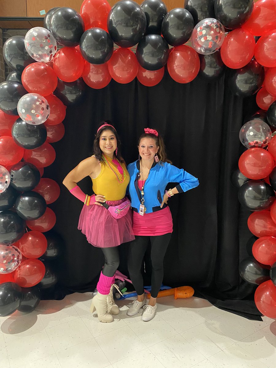 MsDsKids's tweet photo. Best District in Texas!! #CISDROCKINTHESTAGE #theclevelandisdway
#LetsGoJags 
#JagROAR
#BeFierce
 #MsDsKids https://t.co/sXvmdcVCup