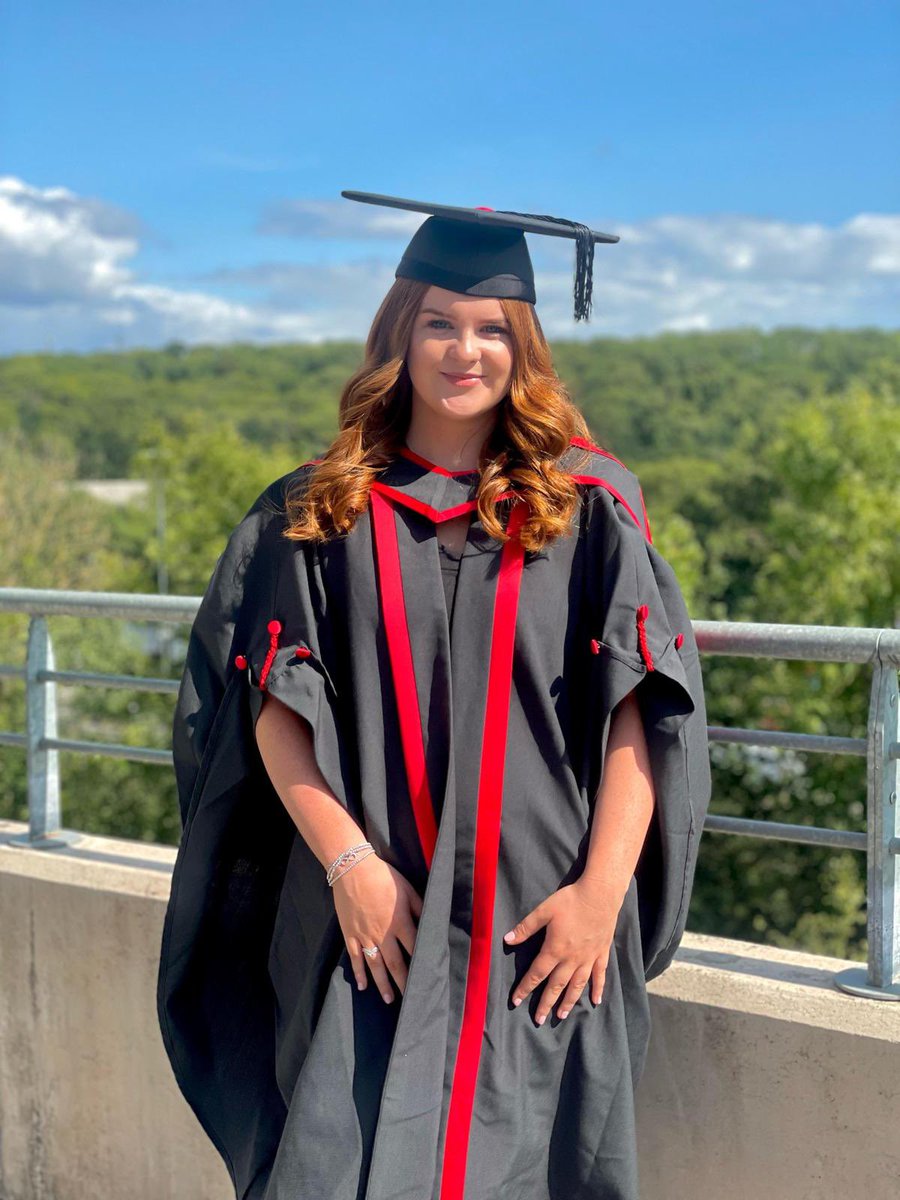 Miss_Hopkins_'s tweet photo. Graduated as a Primary School teacher🥹 https://t.co/FPsoQnudTe