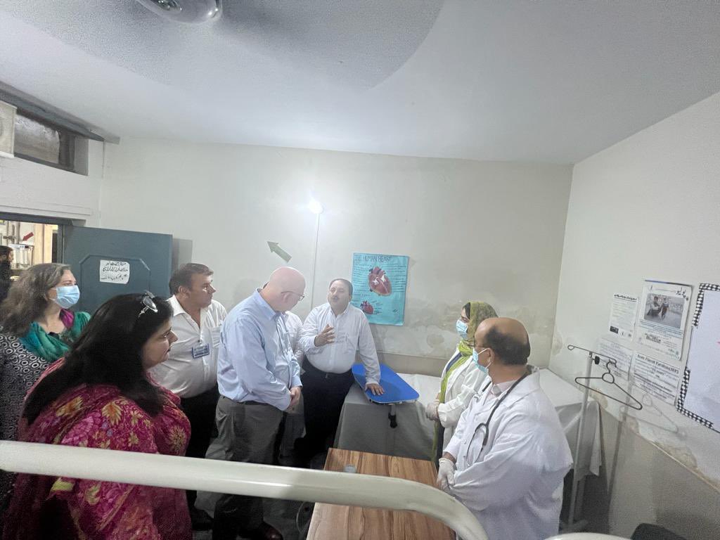 📢 Exciting day at Rawalpindi Health Dispensary! The President of Global Health <a href="/ChrisJElias/">Chris Elias</a> at <a href="/gatesfoundation/">Gates Foundation</a> witnessed  <a href="/AKUGlobal/">Aga Khan University</a> contribution’s with health dept and stakeholders, to boost routine immunization &amp; accelerate efforts to eradicate polio.<a href="/hilbi_imtiaz/">Imtiaz H. HILBI</a> <a href="/sajidsoofi/">sajid soofi</a>