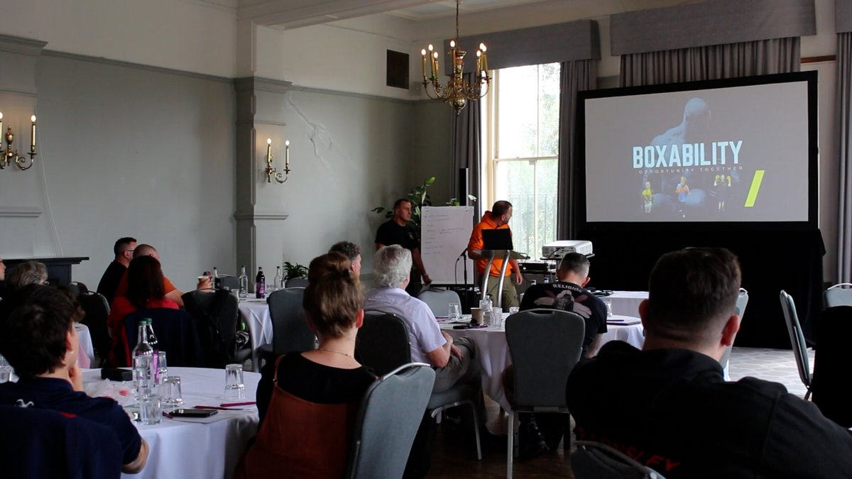 EQUALITY, DIVERSITY AND INCLUSION 🥊

The first-ever EDI Conference took place last Thursday, providing an important insight into the subject and paving the way for future forums👊

Read more &amp; view the video➡️ tinyurl.com/mtdsavvk

#BoxingTransformsLives