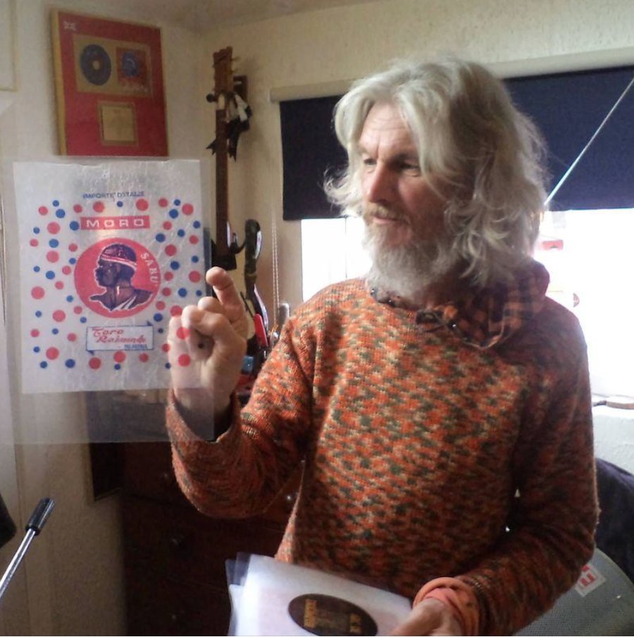 DNAofDMA's tweet image. David M Allen @DNAofDMA goes full on sonic cathedral tomorrow with the release of 'In The Past', his 16 mins ambient opus (think P Henry X Eno X Autechre X etc), produced by driving the 'Disintegration' Lexicon 480L reverb into madness @themsayofficial 
alterk.lnk.to/InthePast