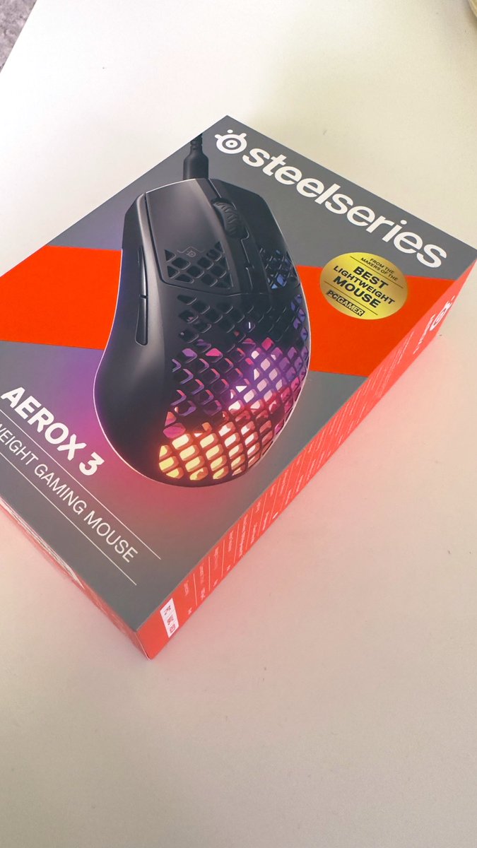 VehmanenJanne's tweet photo. Yestyrday got ups delivery, the price that i win from Rosie Rivers twitch stream 😊 Steelseries aerox 3 mouse thank you @SteelSeries and @rosie_river 🫡 https://t.co/PRLckXQi75