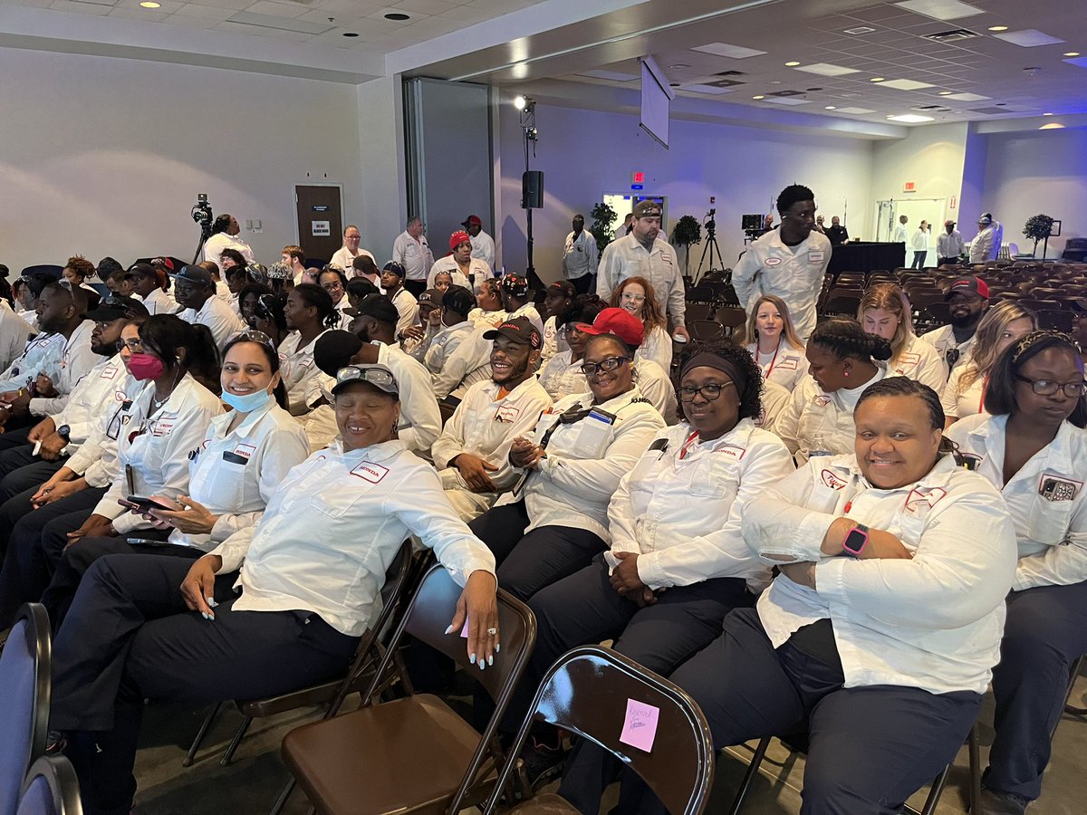 HondaInSC's tweet photo. [JUST IN] Today, Honda South Carolina Manufacturing is celebrating our 25th anniversary! Associates, plant leadership, and Honda executives are gathered for this historic milestone. https://t.co/rCP6PnqPGx