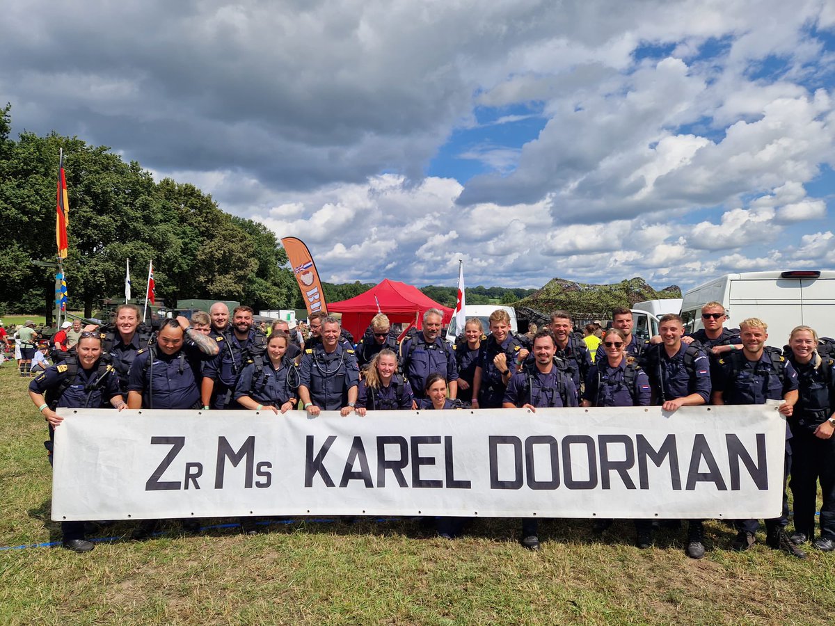 Zr.Ms.KarelDoorman (@zrmskareldman) on Twitter photo Een delegatie van <a href="/ZrMsKarelDman/">Zr.Ms.KarelDoorman</a> kwam vandaag onze deelnemers aan de #vierdaagse aanmoedigen 💪🏻💪🏻 Zet ‘m op luitjes nog één dagje!! Een delegatie van <a href="/ZrMsKarelDman/">Zr.Ms.KarelDoorman</a> kwam vandaag onze deelnemers aan de #vierdaagse aanmoedigen 💪🏻💪🏻 Zet ‘m op luitjes nog één dagje!!