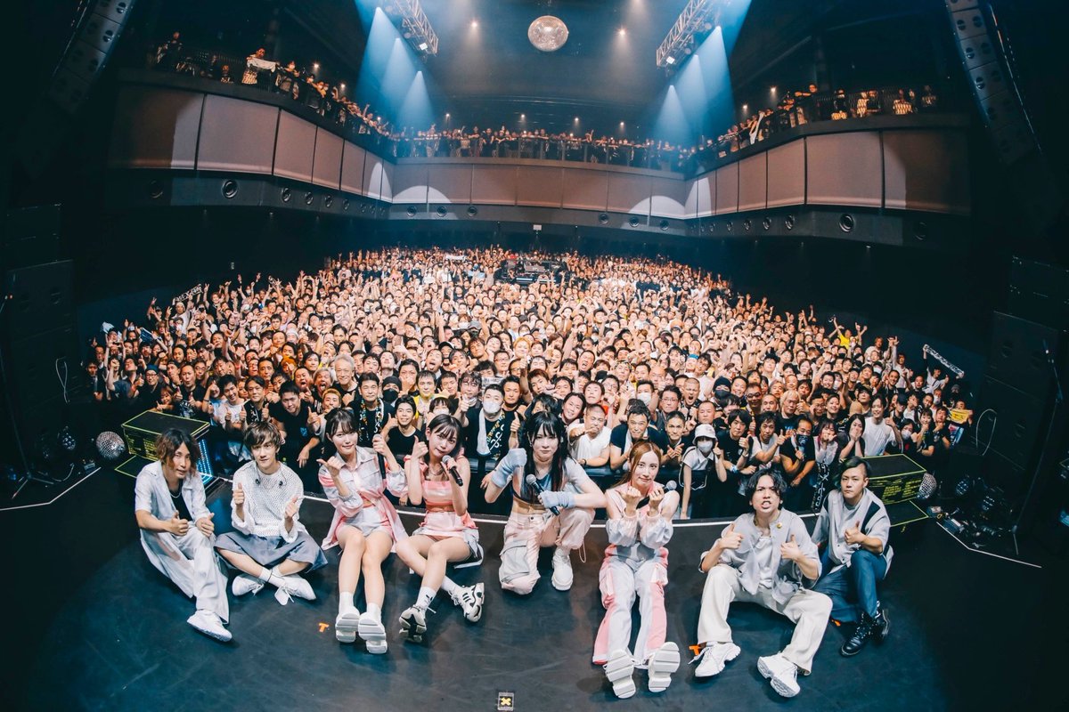 passcodeO's tweet photo. THANK YOU!! SOLD OUT!!

「REVERBERATE Plus Tour 2023」FINAL at 東京・Zepp Shinjuku🌃

次回ライブは7/22(土) #ジャイガ 、23(日) #ムロフェス と続きます！
お待ちしております⚡️

Photo by @Tamaishingo22 

#PassCode #RRPTour https://t.co/Lwskap3FzY
