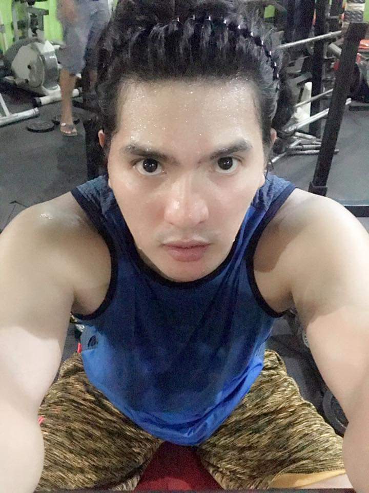 Love your self more than anything else

MELA2023
#BUNSOMYGZ