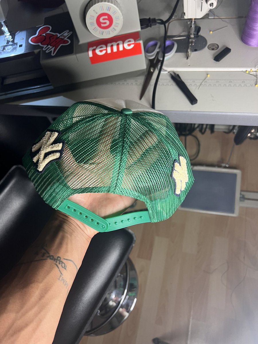 Jumpman_Johnson's tweet photo. Green Machine 🌴🥑🐢🦖🐛🌳 https://t.co/w8x3N2UNHi