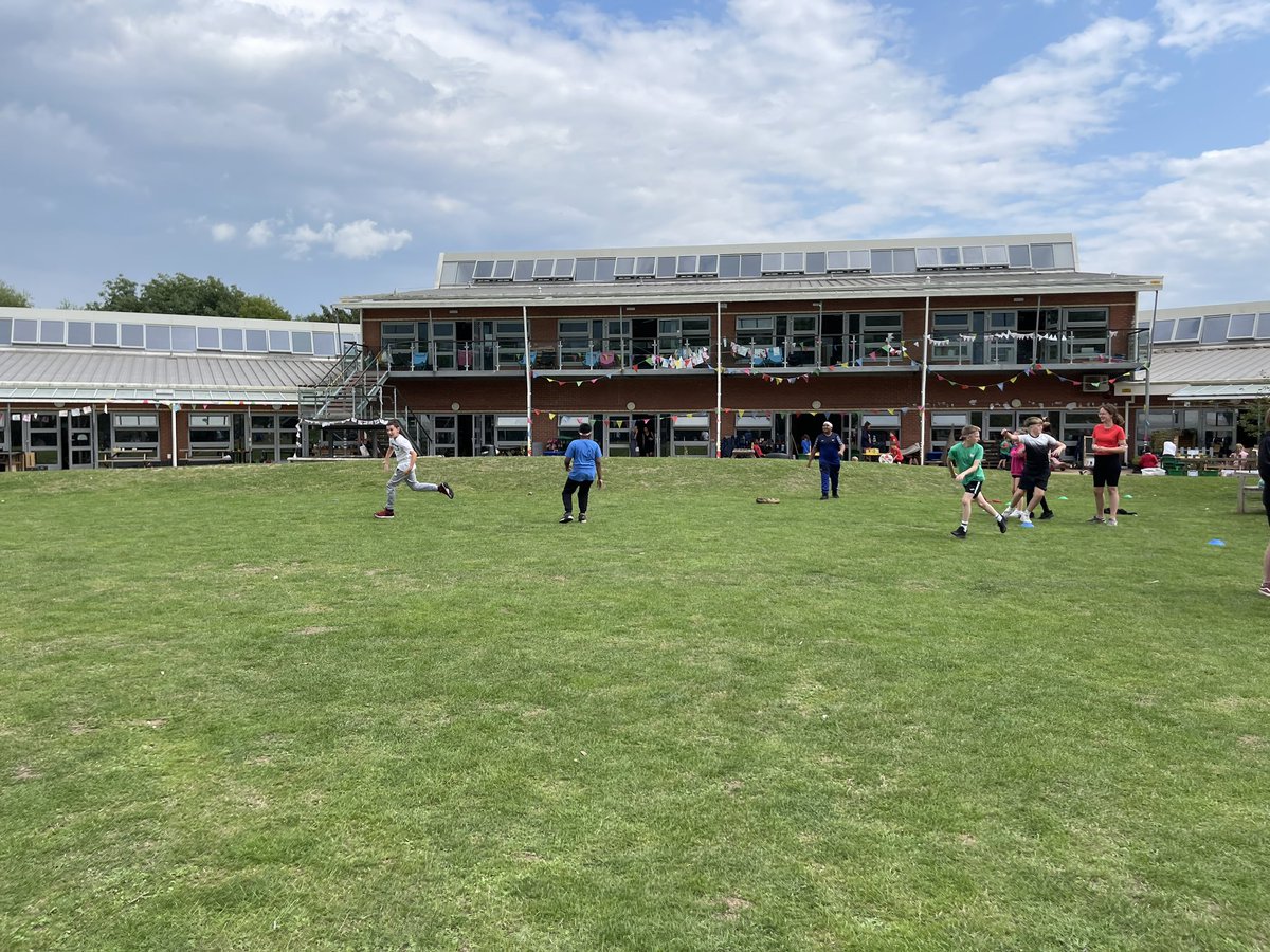 GUPSYear6 tweet media