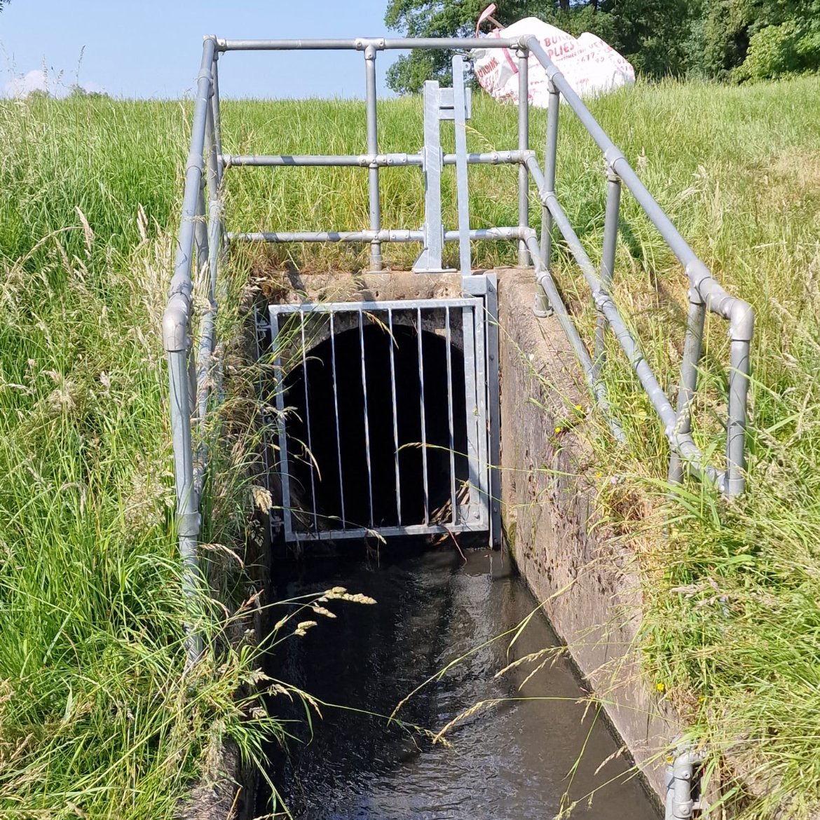Drainsids's tweet photo. Trash screen cleaning and replacement is just one of the many maintenance, repair and improvement services we at IDS provide!

To find out more about what we can do for you take a look at our website : https://t.co/k40qmFOFJv

#trashscreen #cctvsurveys #recyclerunit #drainage https://t.co/7D4STHqcPT