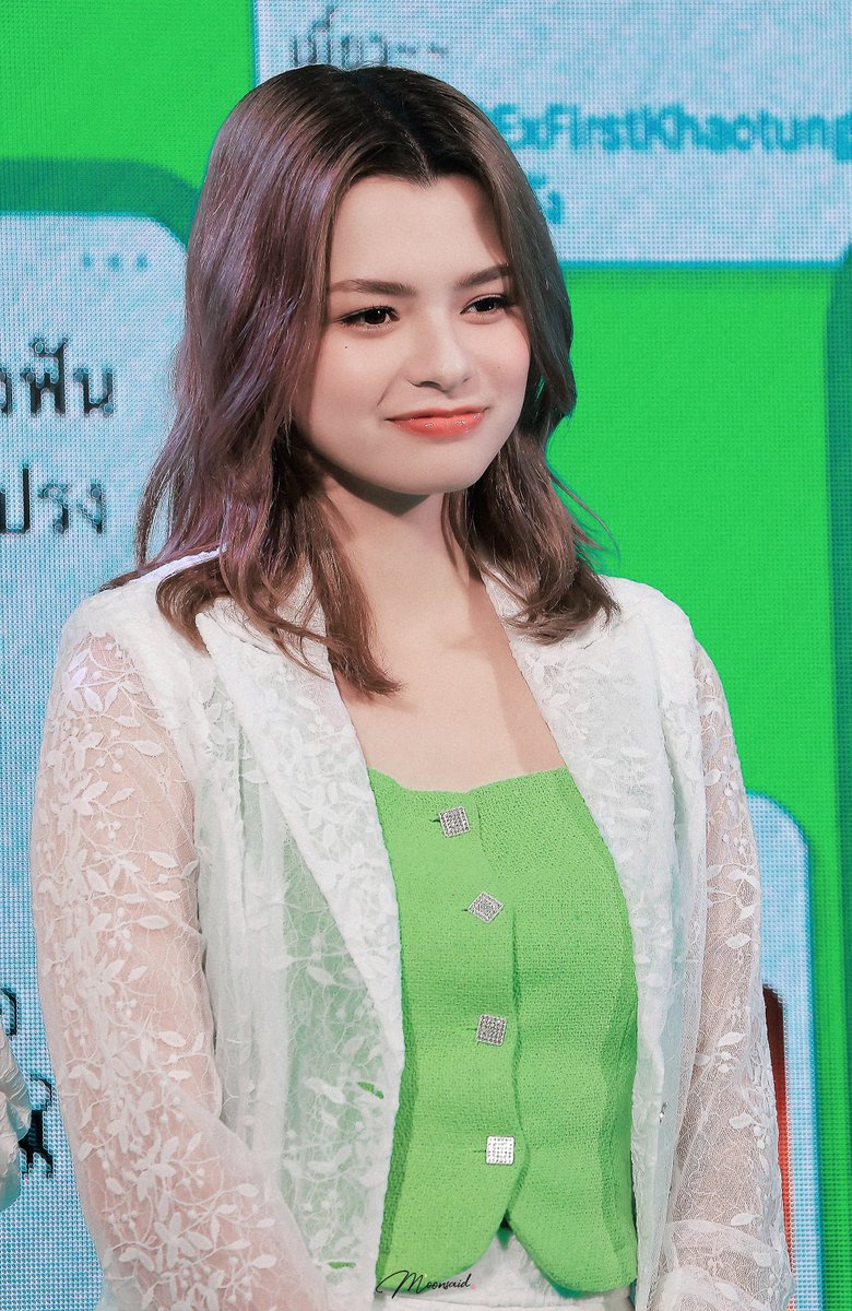 Moonsaid121's tweet photo. 𝟮𝟯𝟬𝟳𝟮𝟬 CJ MORE PRESS CON

 🦦
@AngelssBecky 

CJ MORE WITH FREENBECKY
#CJMORExFreenBecky
#Beckysangels https://t.co/YSe5t7jafB