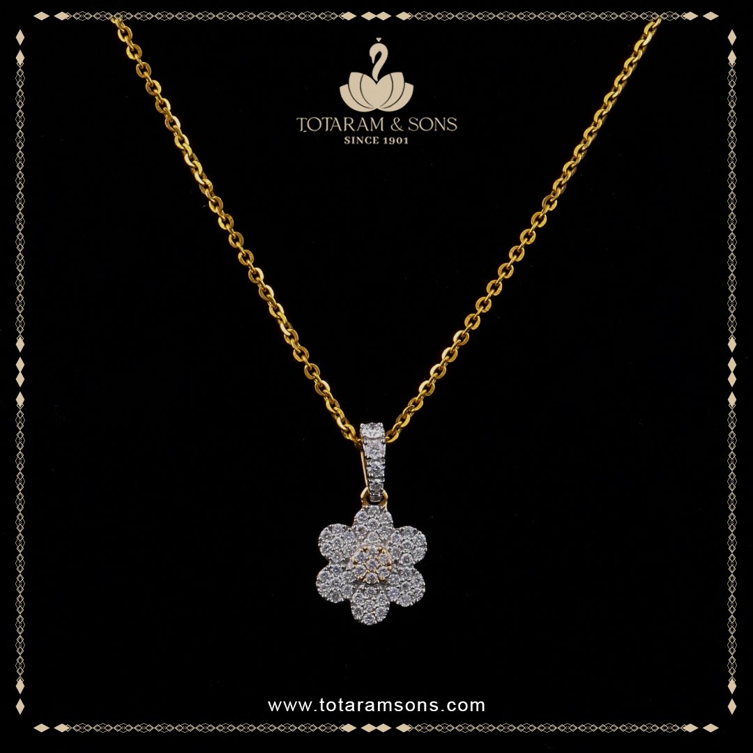 Our special diamond necklaces are both simple and stylish to wear on a regular basis.
.
.
.
#totaramsons #totaramsonsjewellers #diamondnecklace #diamond #diamondjewelry #necklace #stylishjewelry #jewelry #specialjewelry #jewelrymaking #bridaljewelry #weddingjewelry #sm4dm