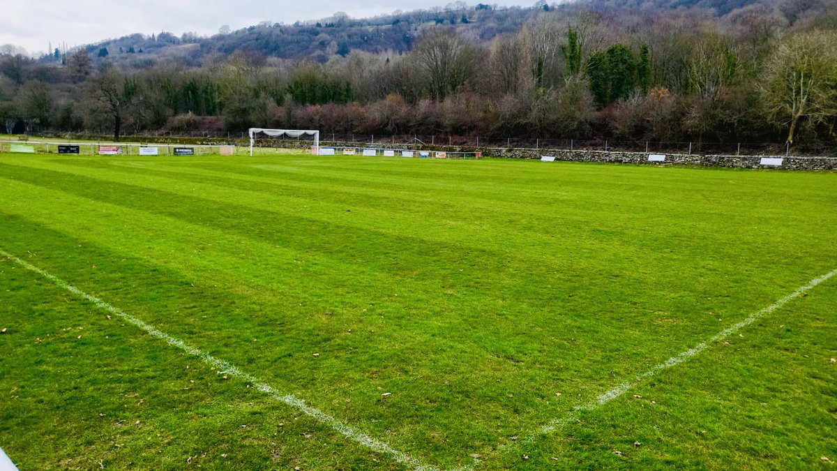 cwwtfc's tweet photo. Sponsor opportunities ✍️

We have some brilliant opportunities for more companies to join the movement &amp; support us for coming season 🔥 

Please get in touch if you’re interested in any of the below ⬇️ 

▪️ Pitch Side 
▪️ Player 
▪️ Match Ball 
▪️ Tea Shed

#CWWTFC 

⚫️🔴 https://t.co/1cSMzD0c2t