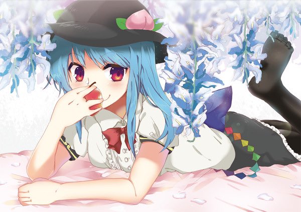 比那名居天子 「2015年に描いたてんこです 懐かしいね」|🐳しぐきち🐳のイラスト