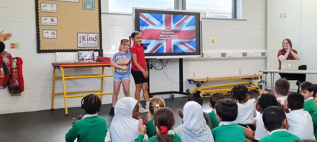DeltaPrimary's tweet image. Delta's Got Talent!  Today was our first ever talent show with acts including singing, dancing and even speed drawing! So proud of all of our children who performed.
