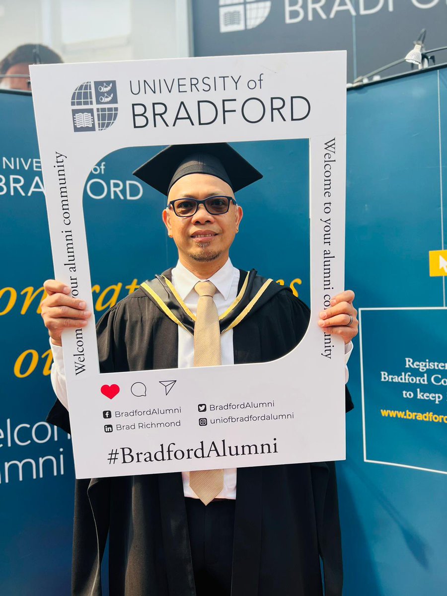 BTHFTRenalunit (@bthftr) on Twitter photo Congratulations to our very first Nursing Associate in Renal dialysis unit SLH Ward F8 on his Graduation day 👏👏👏🙏👍💯
Johnard Balmonte 🌟💫<a href="/raz_bashir/">Raz Bashir</a> <a href="/bajet_liza/">liza bajet🇵🇭🇬🇧</a> <a href="/AyeshaOrlanda/">Ayesha</a> <a href="/jostedman2/">jostedman💙</a> <a href="/StovesJohn/">John Stoves</a> Congratulations to our very first Nursing Associate in Renal dialysis unit SLH Ward F8 on his Graduation day 👏👏👏🙏👍💯
Johnard Balmonte 🌟💫<a href="/raz_bashir/">Raz Bashir</a> <a href="/bajet_liza/">liza bajet🇵🇭🇬🇧</a> <a href="/AyeshaOrlanda/">Ayesha</a> <a href="/jostedman2/">jostedman💙</a> <a href="/StovesJohn/">John Stoves</a>