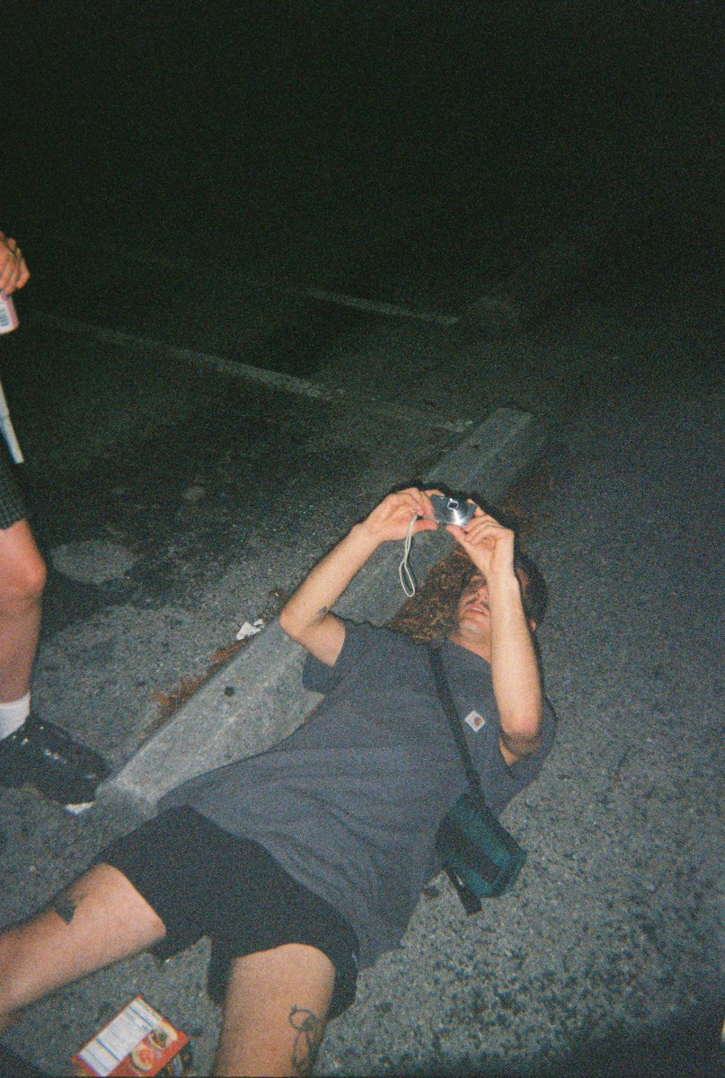 abery 🌻🦋🌯 tweet media