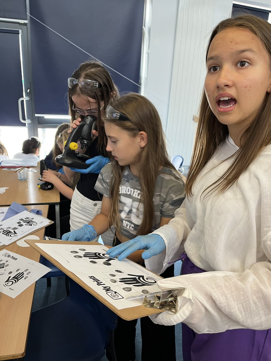 khpa_MrsS's tweet photo. Collected our evidence from our suspects and then analysing it! The evidence was very clear that @KHPAMrHarris was the culprit! But he did apologise #Ad2023 @KhpaPrincipal  @khpa_h https://t.co/0Z9oYLiOHX