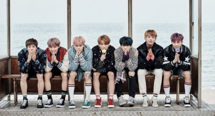 AboutMusicYT's tweet photo. Rolling Stone names the best kpop song of all-time:

1. Girls Generation - Gee
2. H.O.T. - Candy
3. IU - Good Day
4. BTS - Spring Day
5. Cho Yong Pil - Short Hair
6. BLACKPINK - DDU-DU DDU DU
7. BIGBANG - Haru Haru
8. 2NE1 - I Am The Best
9. Seo Taiji and Boys - I Know
10. Wonder Girls - Tell Me
11. Lee Jung Hyun - Wa
12. Super Junior - Sorry, Sorry
13. Red Velvet - Red Flavor
14. Shin Joong Hyun - Beautiful Woman
15. TWICE - TT
16. SHINee - Lucifer
17. F(X) - 4 Walls
18. BoA - No. 1
19. NewJeans - Ditto
20. Lee Nan Young - Tears of Mokpo