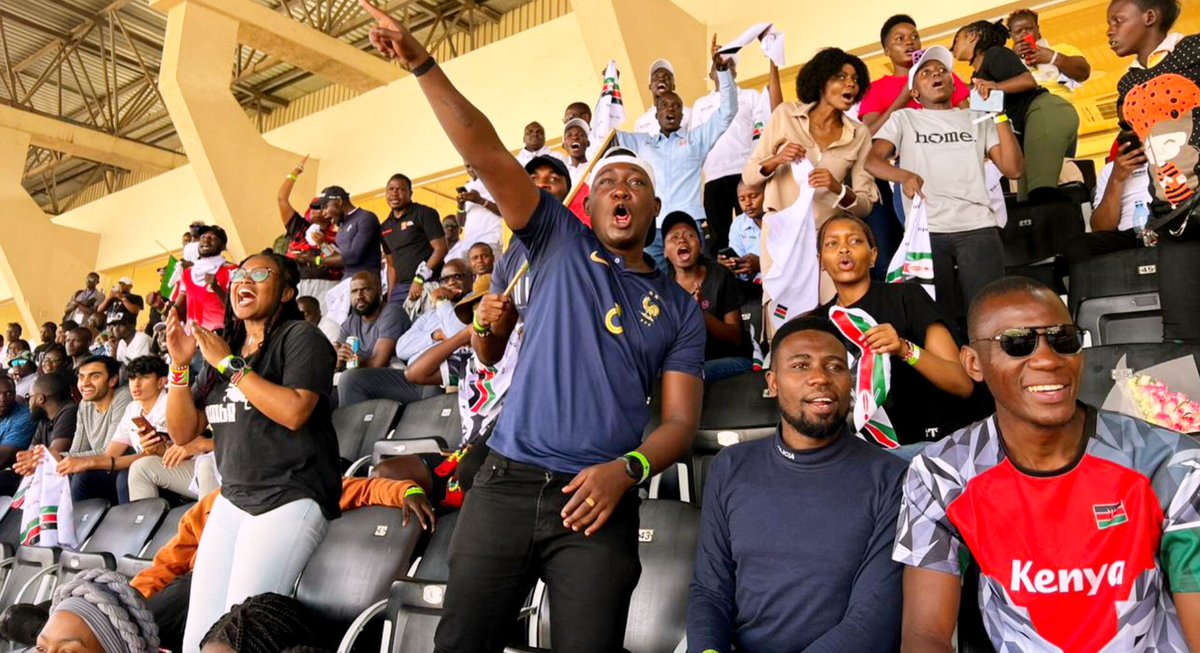 moyasa_ke's tweet photo. Call it the Rugby thrill. Imagine the action at the turf. #TeamChipu is determined to turn around their fortunes and the fans too aren't relenting any bit.
#WorldRugbyU20s
#TalantaHela
#RugbyNaSherehe
#AbabuNaKazi https://t.co/tkEa9MbnAk